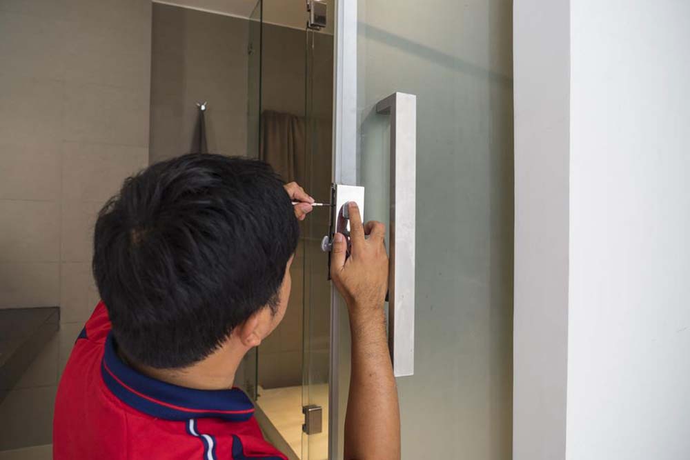 Top Online Certifications to Launch Your Locksmith Career