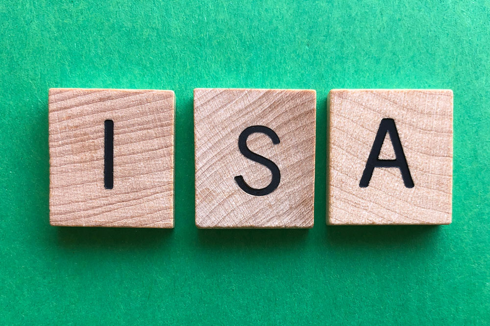 Top Money-Saving Cash ISAs with Competitive Interest Rates