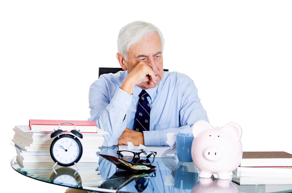 Common Financial Pitfalls to Avoid for Stability