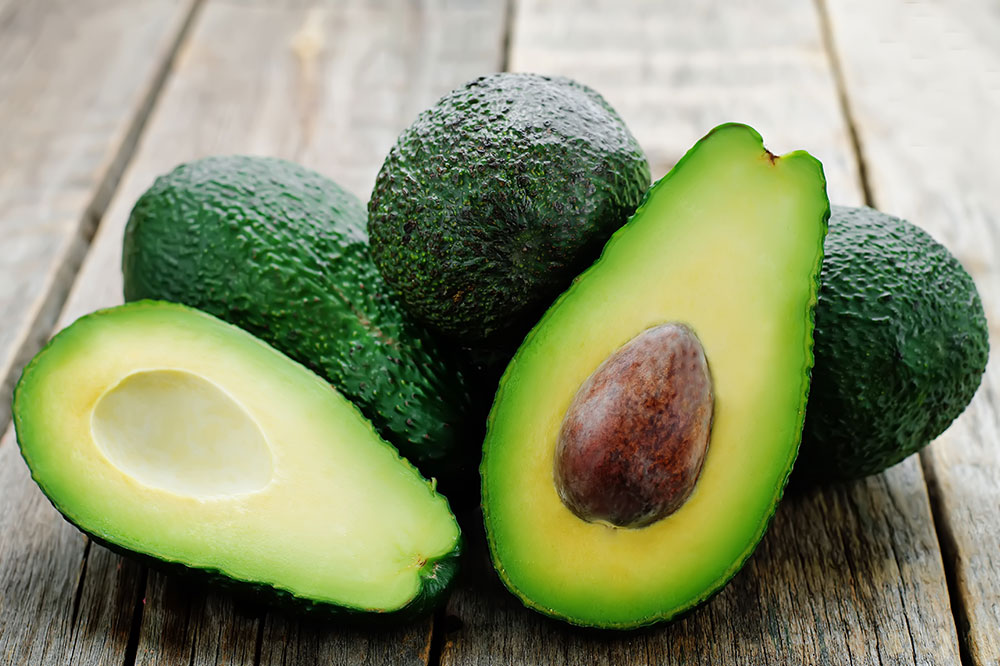 Top 8 Foods to Manage Blood Glucose Levels Effectively