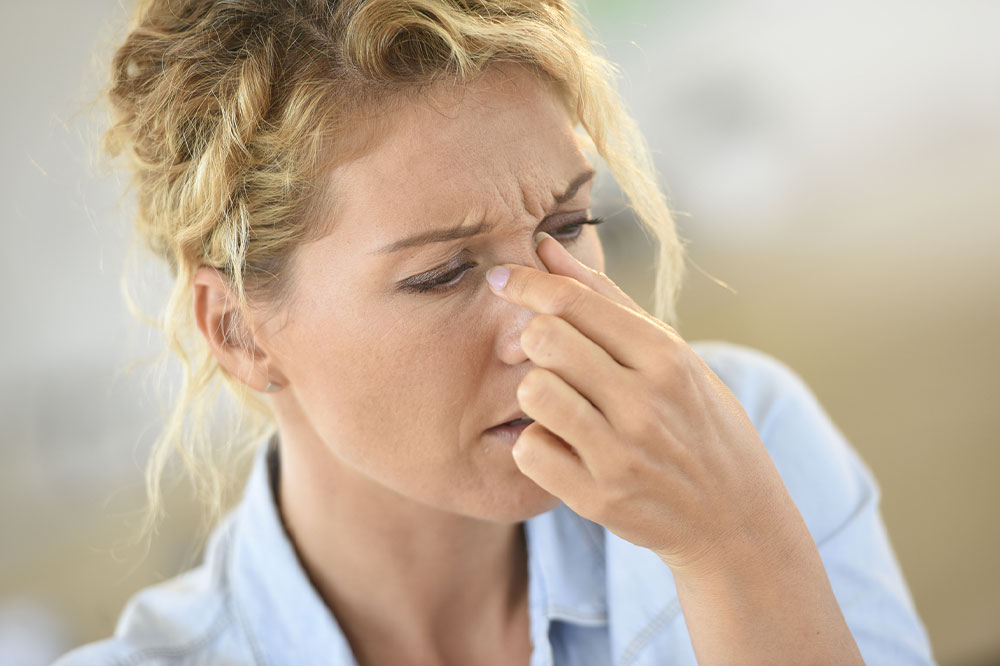 Comprehensive Guide to Sinusitis: Symptoms, Causes, and Effective Treatment Strategies