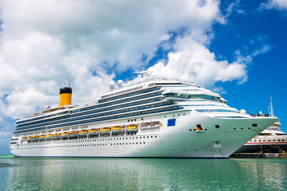 Essential Do's and Don'ts for Cruise Travelers