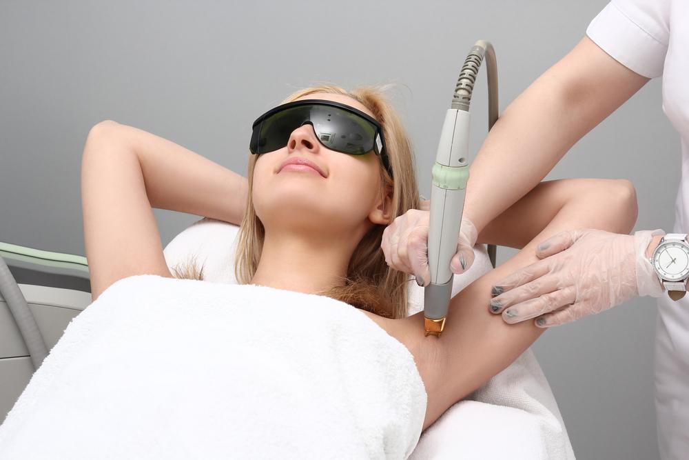 Effective Methods for Permanent Body Hair Removal – Focus on Laser Therapy