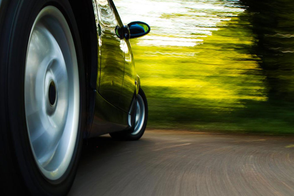 Top 4 High-Performance Tires You Should Consider Buying