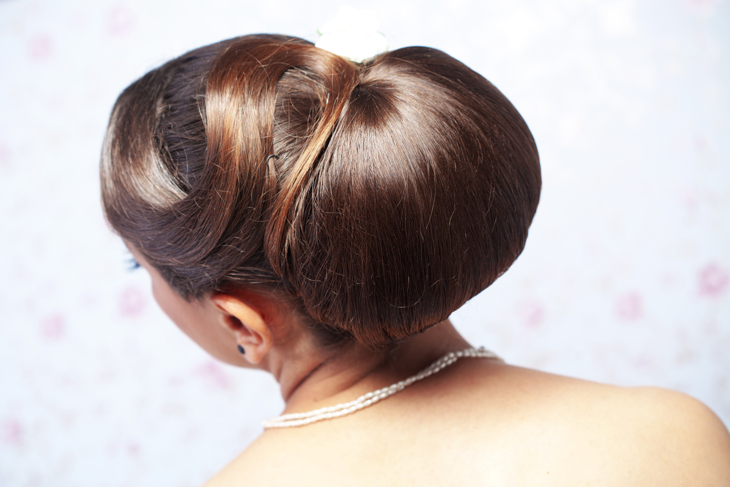 Stylish Haircuts and Hairstyles for Women Over 60: Embrace Your Age with Confidence