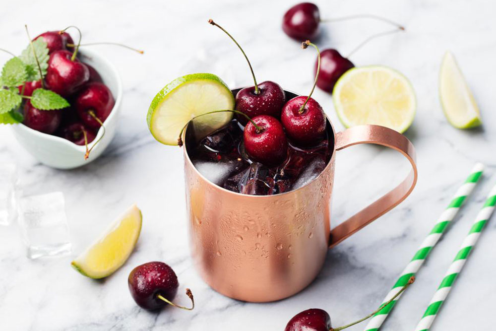 How to Make a Classic Moscow Mule in 5 Simple Steps