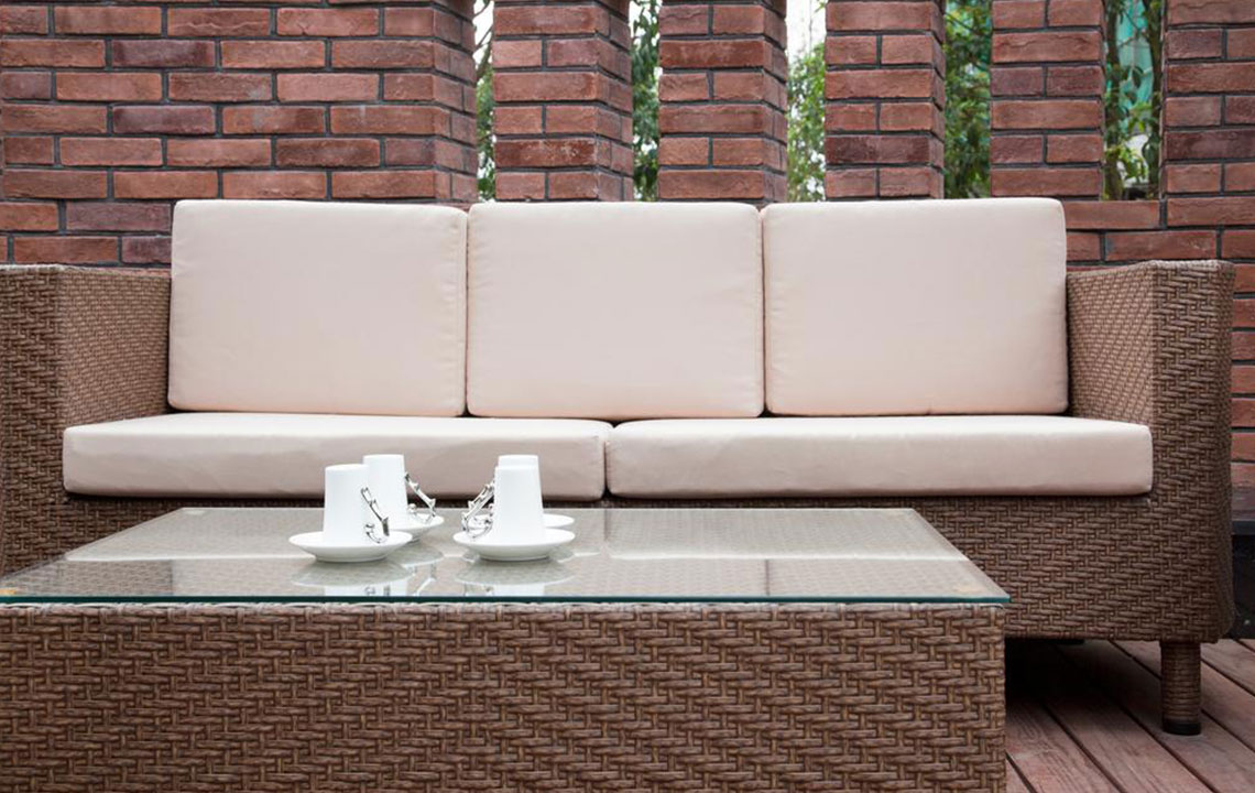 Top 4 Cushion Styles to Refresh Your Indoor and Outdoor Furniture