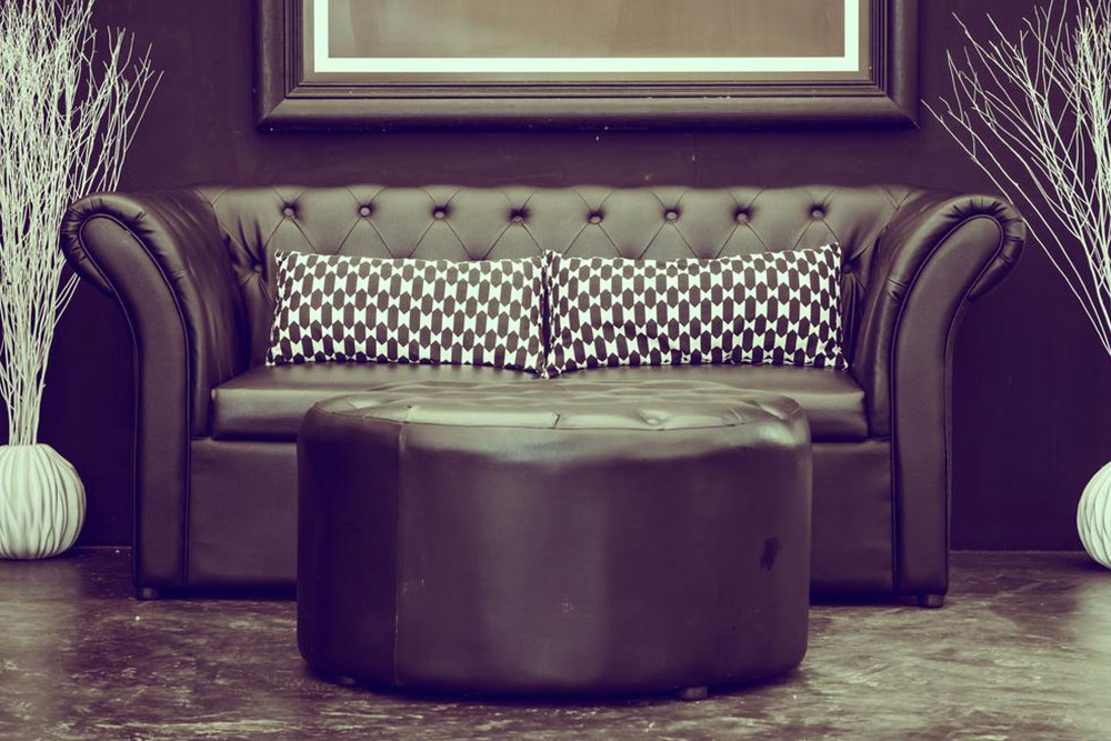 Advantages of Choosing Vintage Furniture Over New Pieces