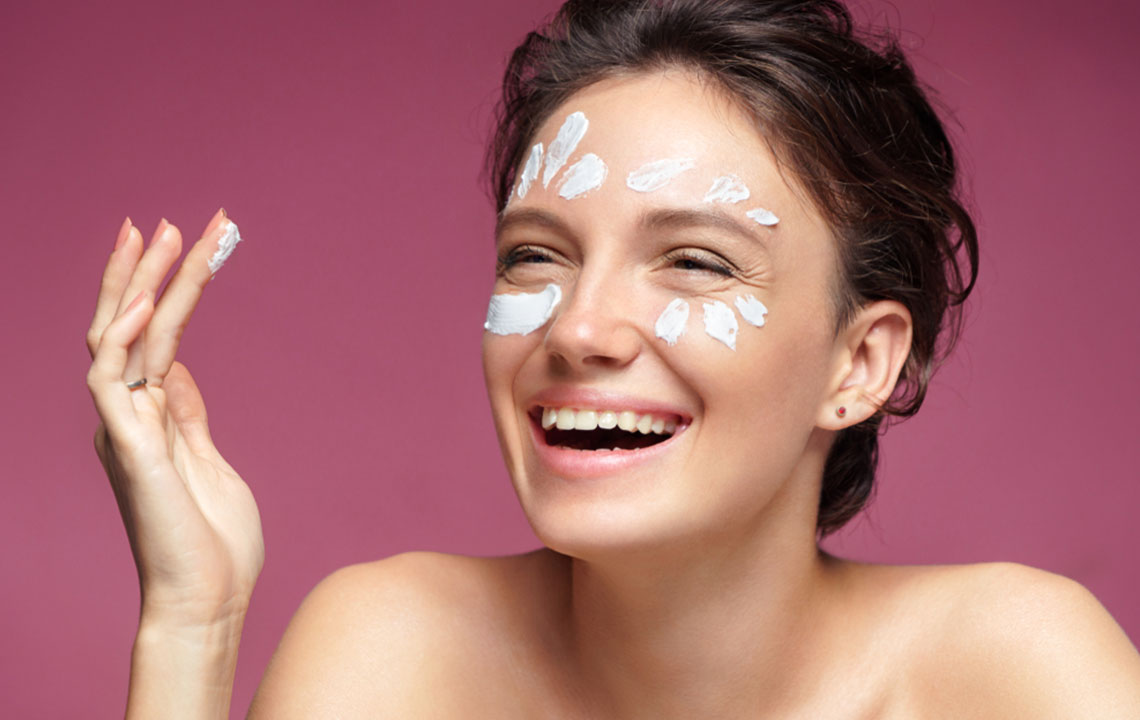 Essential Guide to Choosing the Perfect Foundation for Mature Skin