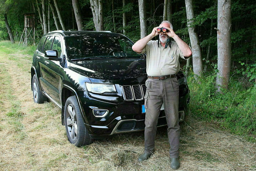 Top 7 Reasons Why the Jeep Grand Cherokee Is Perfect for Older Drivers