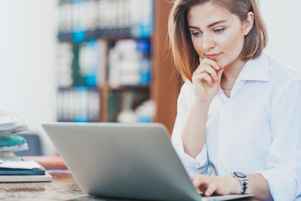 Top Compact Laptops: Features and Benefits