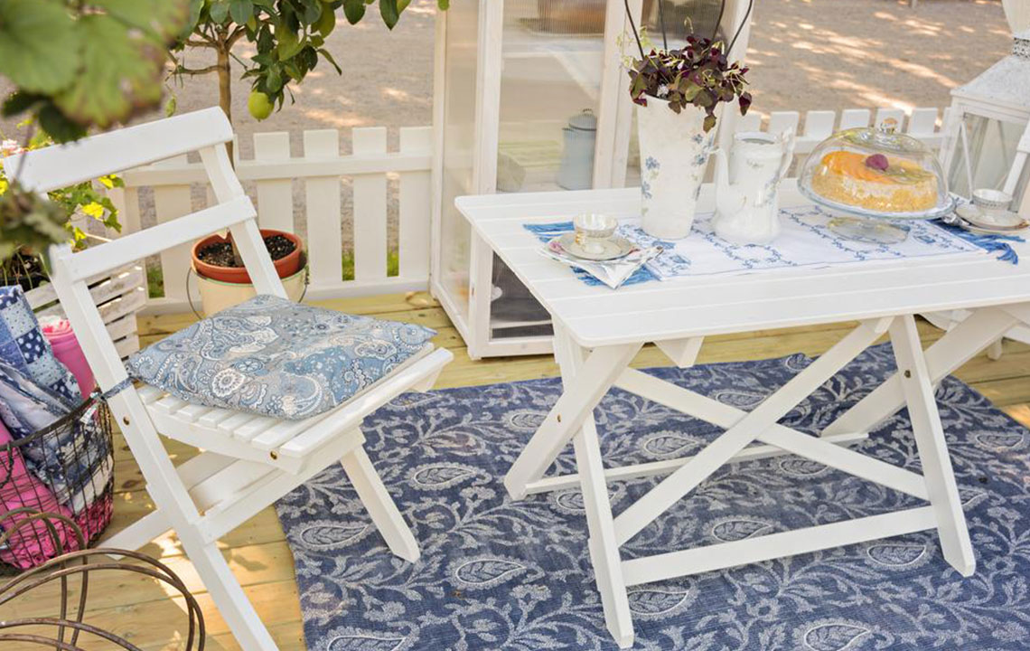 Effective Strategies to Maintain Your Outdoor Rugs and Keep Them Appearing Like New