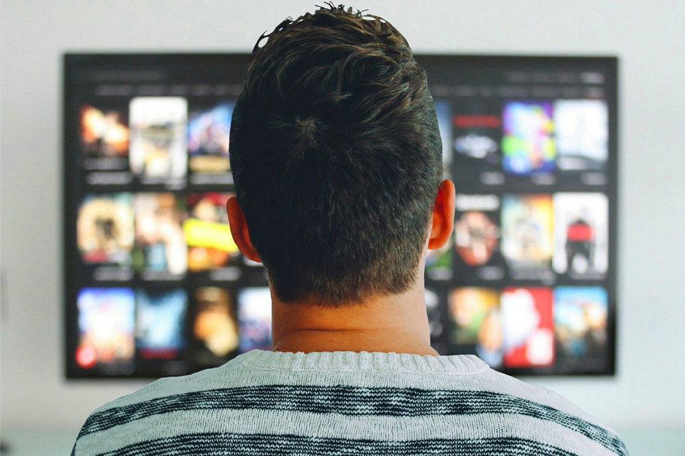 Comprehensive Guide to Streaming Online Videos on Your Television Efficiently