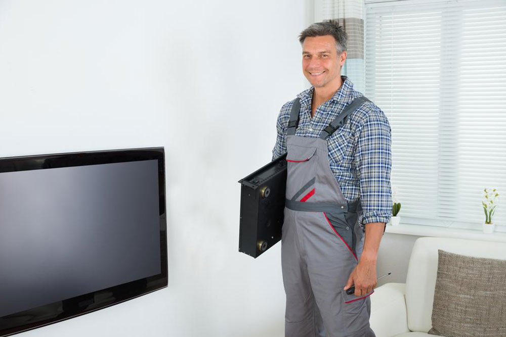 Top Equipment Essentials for Satellite Television Setup