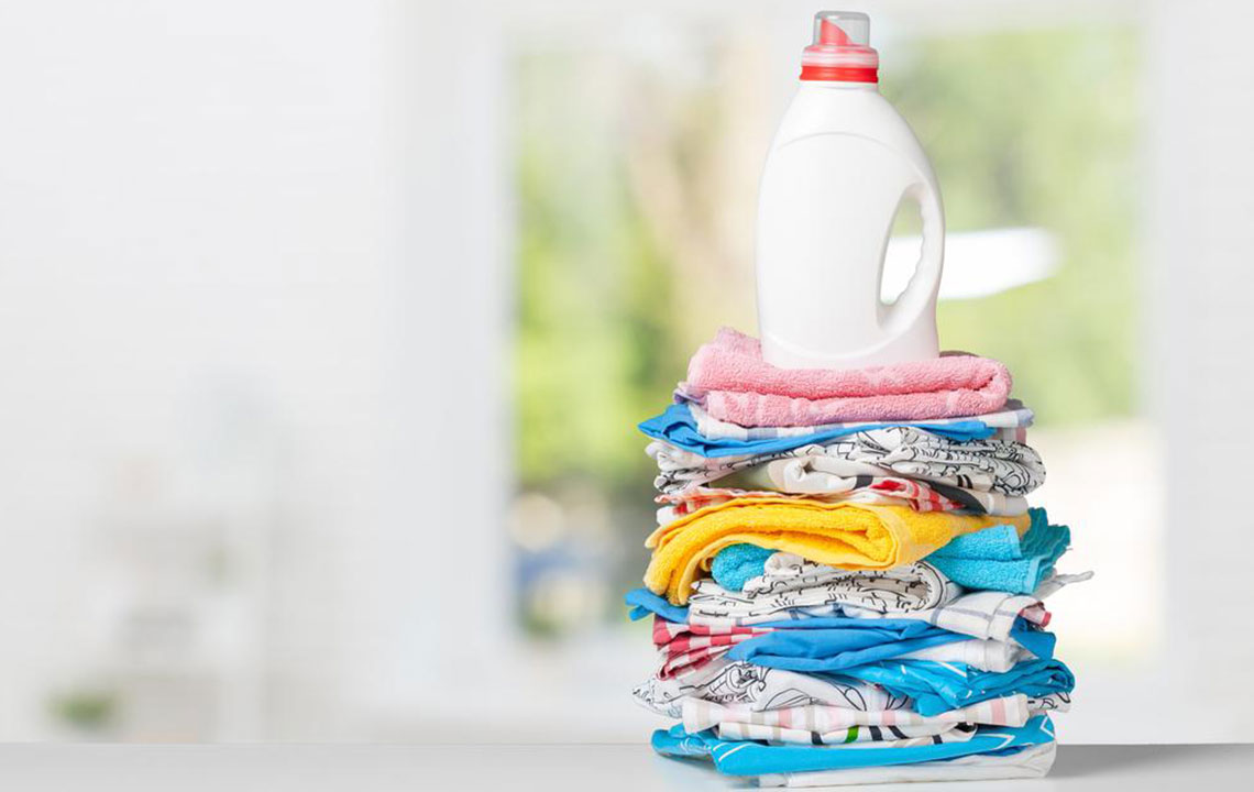 Comparing Powder and Liquid Laundry Detergents: Benefits and Drawbacks