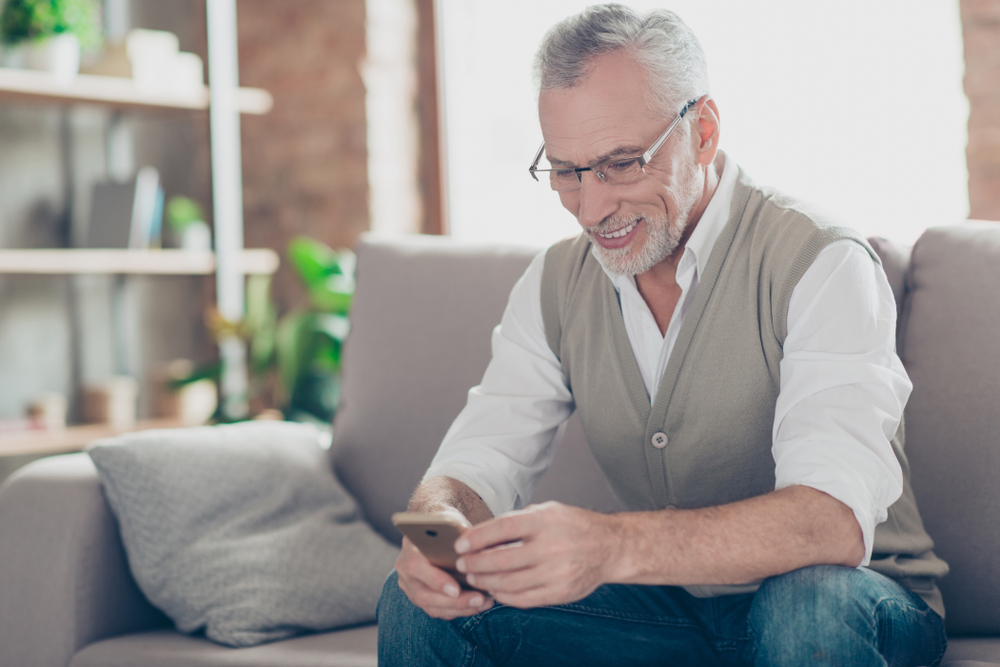 Affordable Cell Phone Plans for Seniors: Stay Connected Without Breaking the Bank