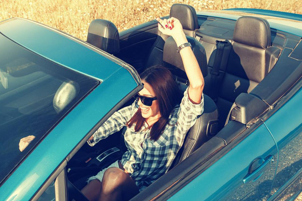 Top 4 Revolutionary Convertible Cars to Watch Out for in 2024