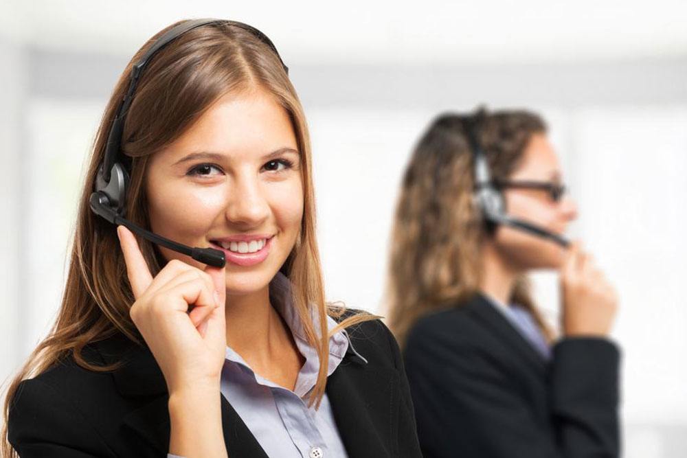 Essential Strategies for Selecting an Effective Customer Service Training Program