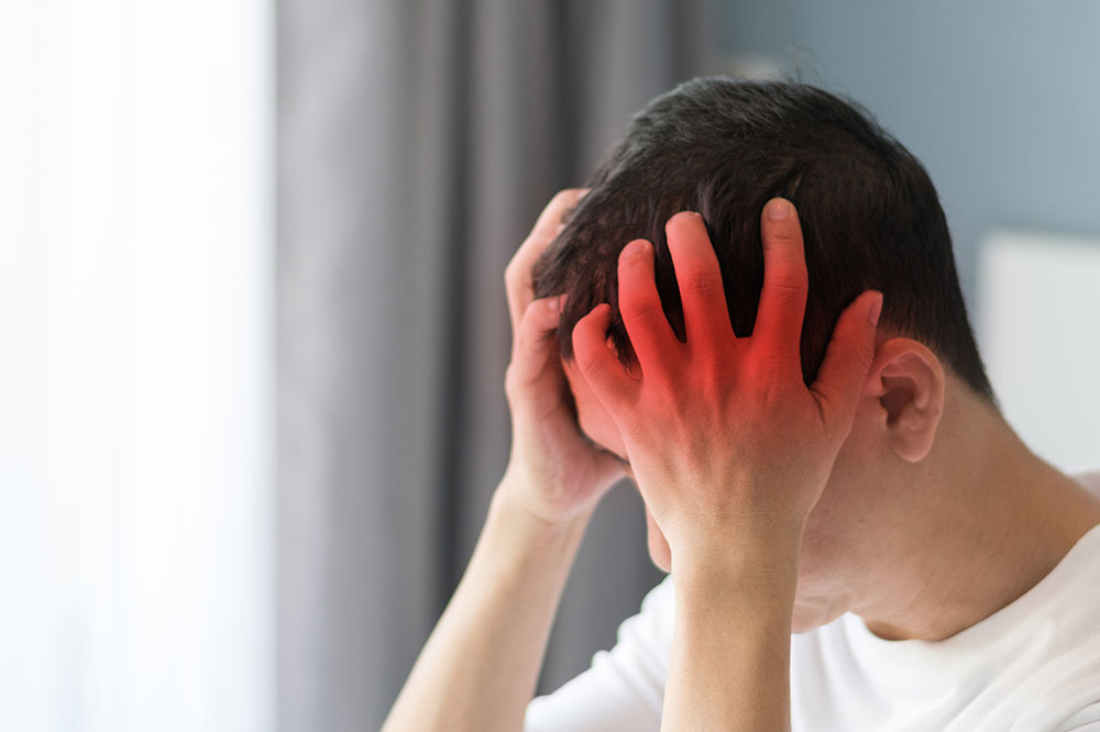 Comprehensive Guide to Meningitis B: Risk Factors, Symptoms, and Preventive Measures