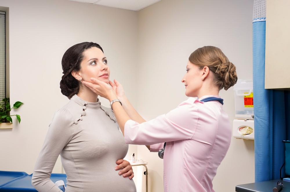 Comprehensive Guide to Thyroid Disorders: Causes, Symptoms, and Effective Treatment Strategies