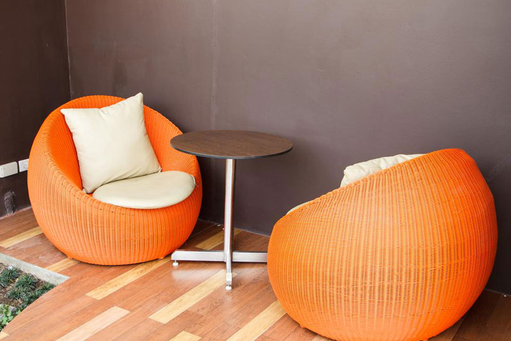 Guide to Selecting and Caring for Quality Chair Cushions