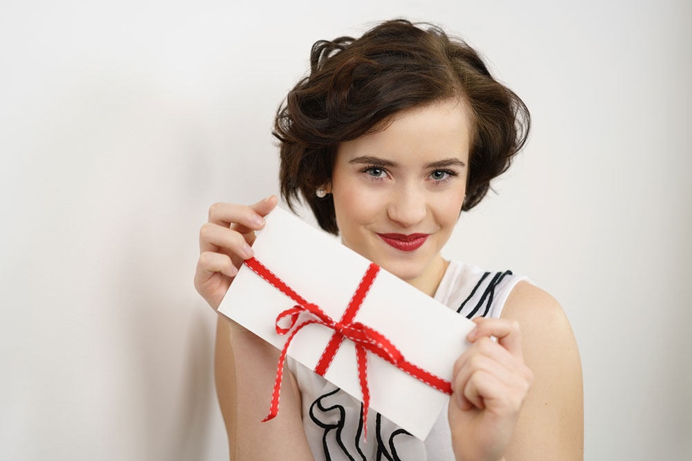 Creative Christmas Gift Card Ideas That Will Delight Your Loved Ones