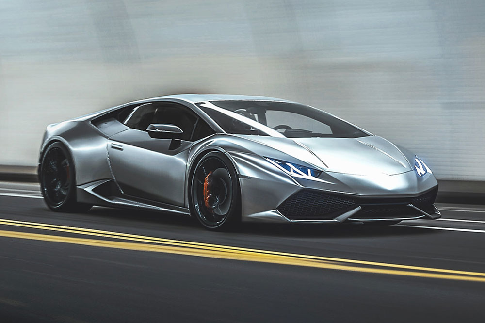Top 4 Features of the Lamborghini Aventador S Supercar