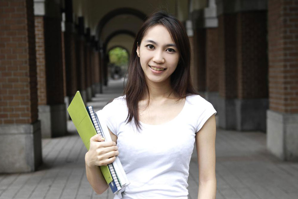 Top 3 Options for Parent College Loans