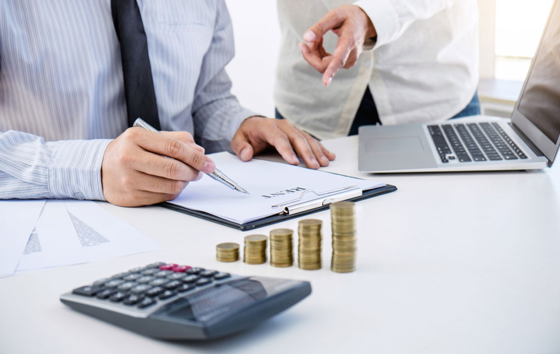The Significance of Engaging a Real Estate Agent in Property Transactions