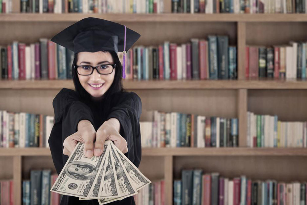 Top Parent Student Loan Options to Consider for Your Child's Education