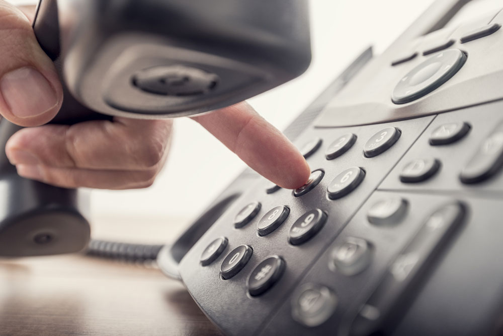 Top Features of Leading Business VoIP Phone Services