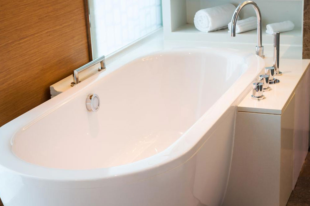Guide to Choosing the Perfect Walk-In Bathtub for Your Home