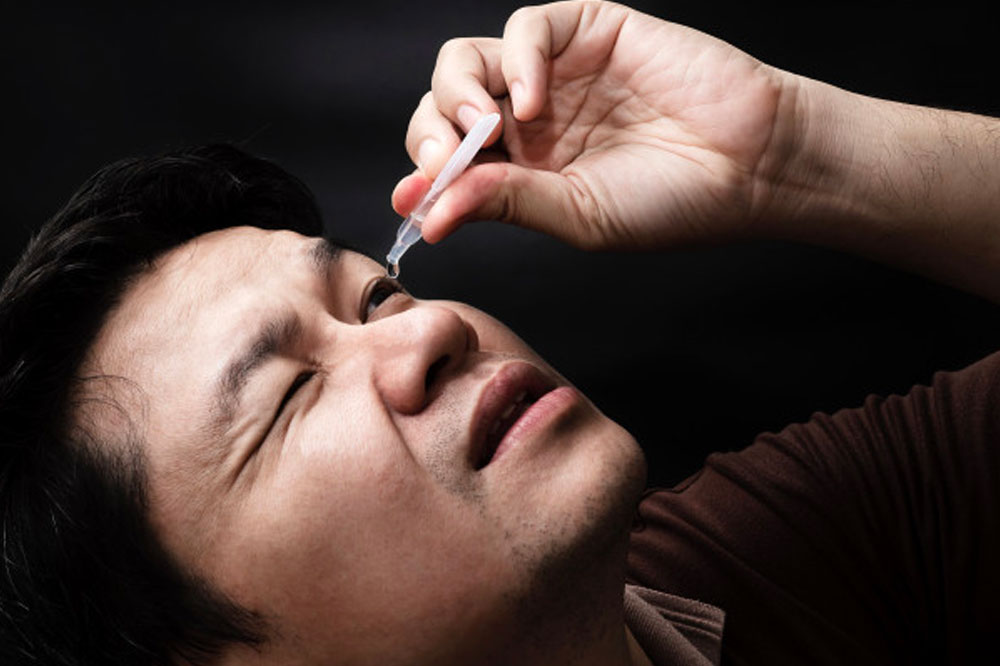 Save on Dry Eye Treatments with RESTASIS® Discount Program