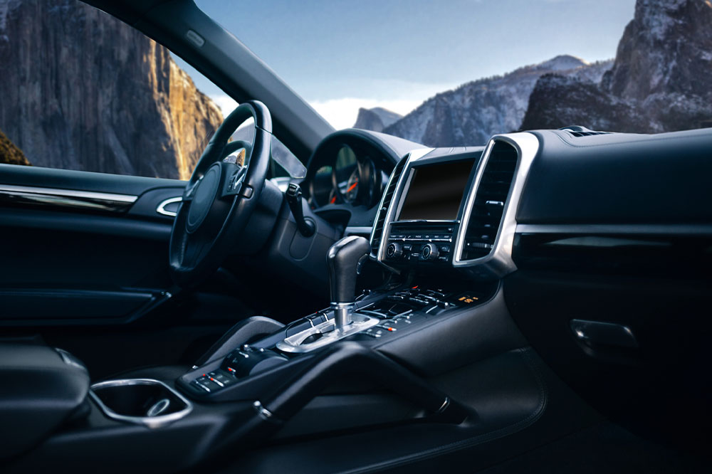 Revolutionizing Luxury SUVs: The New Jaguar I-PACE