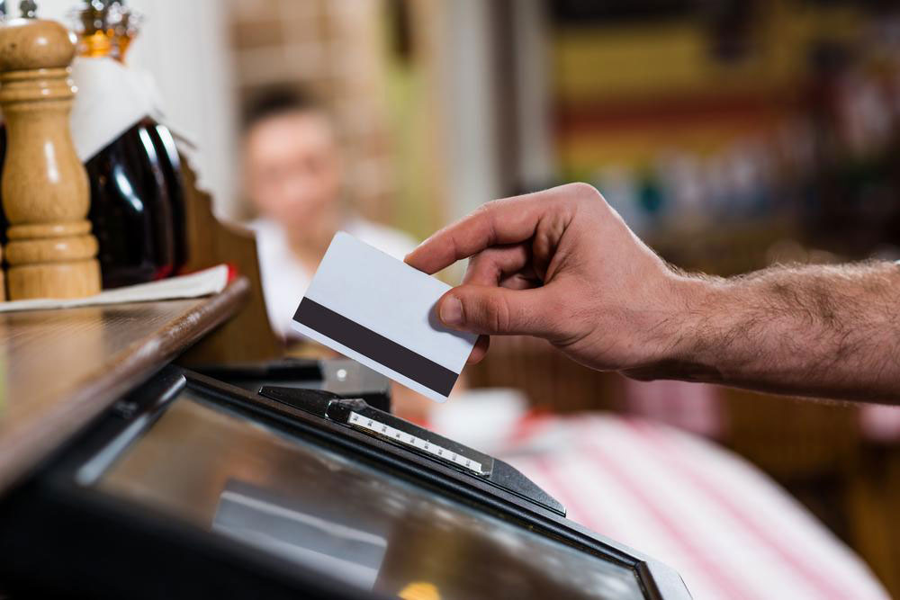 Essential Tips Before Applying for Hilton Honors Credit Cards