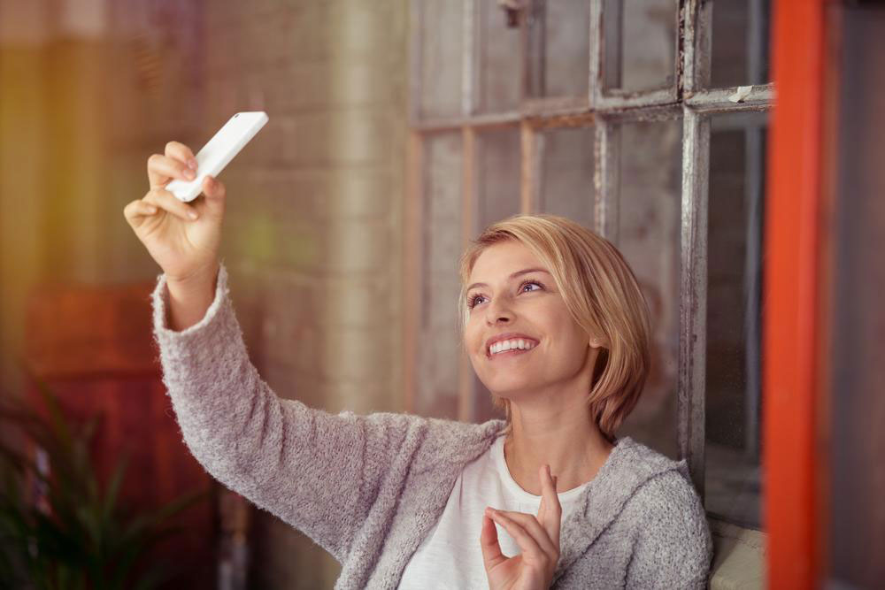 Advantages of Using Reverse Phone Lookup Services