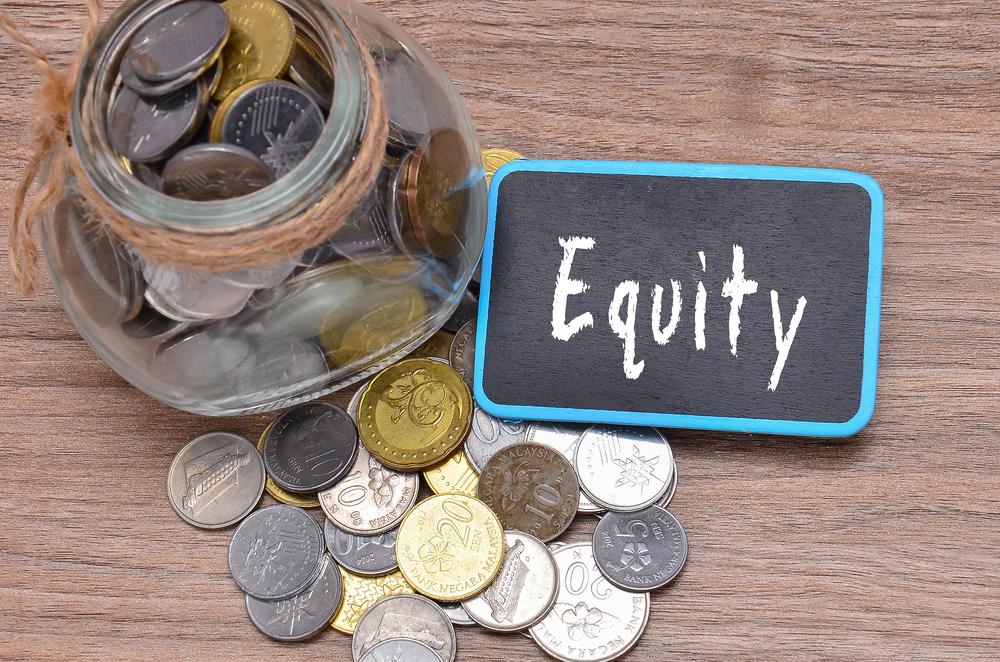 Advantages of Selling Your Home to Unlock Equity