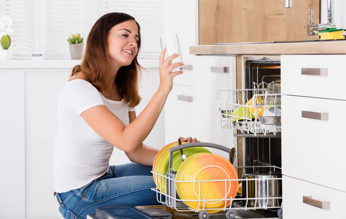 Top Brands Offering Built-In Dishwashers for Modern Kitchens