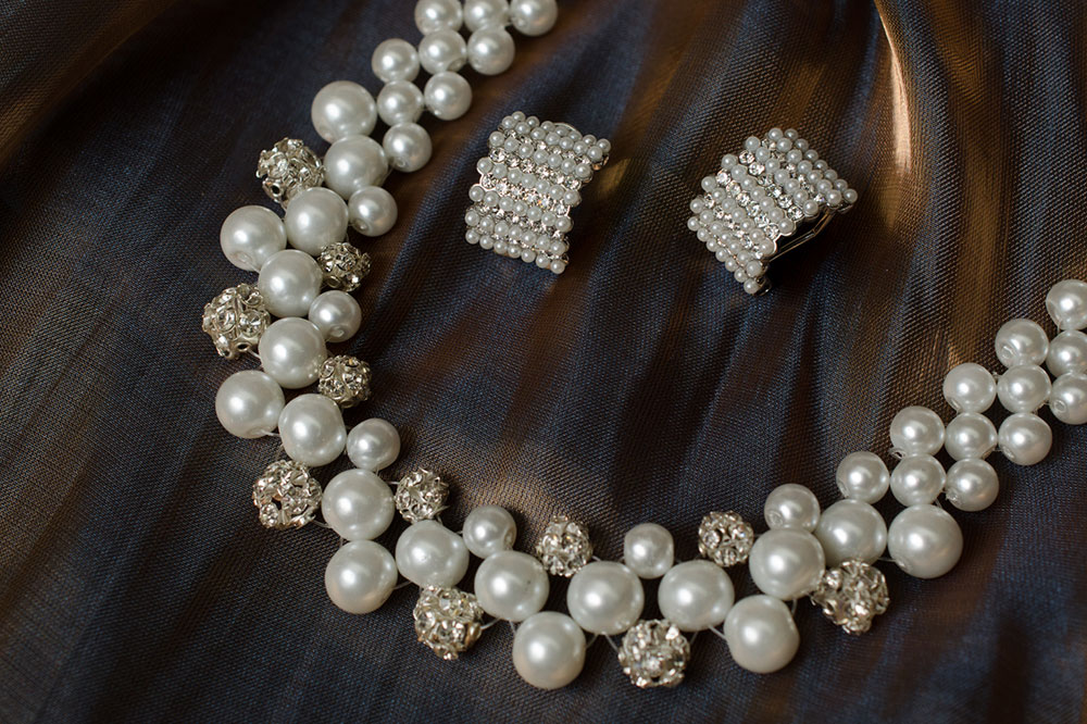 Essential Jewelry Pieces Every Woman Should Own