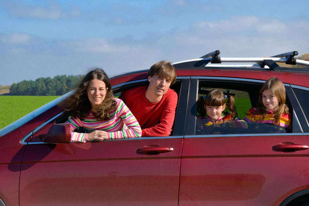 Head-to-Head: Toyota Highlander SE vs. Ford Explorer