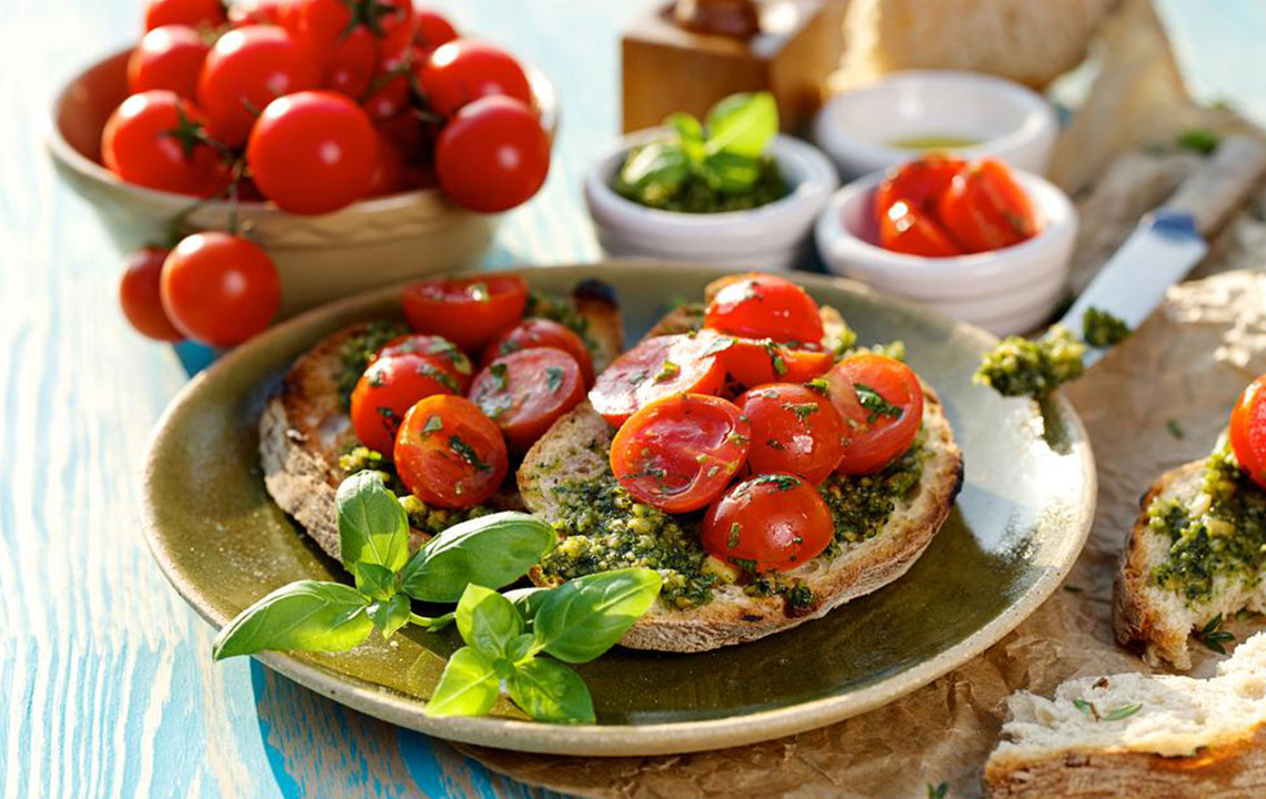 Refreshing and Healthy Summer Recipes to Enjoy