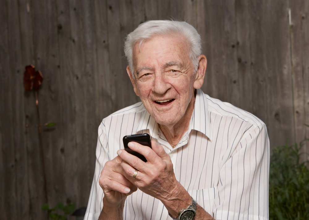 Simplified Mobile Solutions for Seniors: AARP Cell Phone Plans