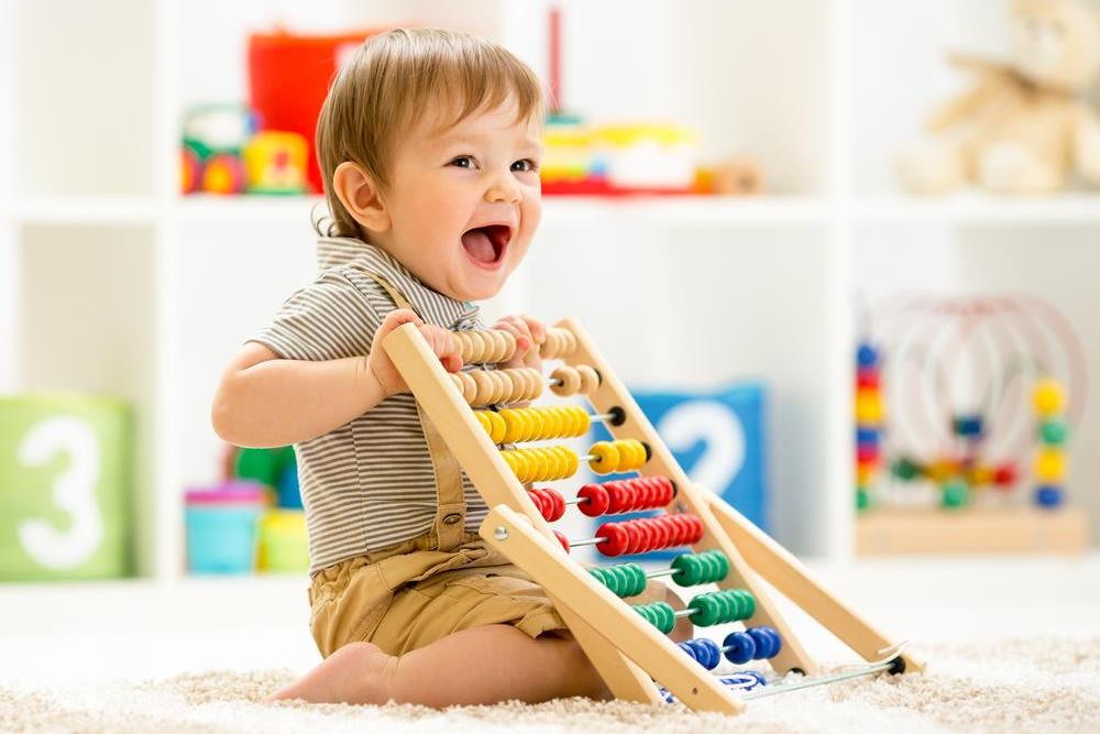 Ultimate Guide to Educational Toys for Toddlers to Foster Early Learning and Development