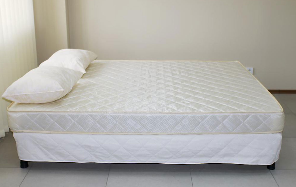 How to Select the Ideal Mattress for Relieving Back Discomfort