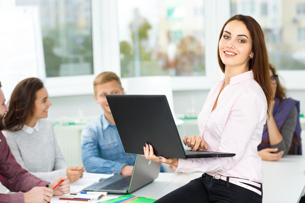 Comprehensive Insights into the Pros and Cons of Team Collaboration Platforms
