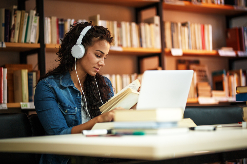 Top Online Universities to Consider in 2024