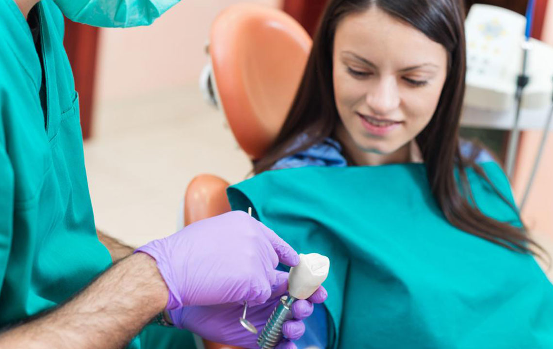 Top Tips for Maintaining Your Dental Implants Effectively