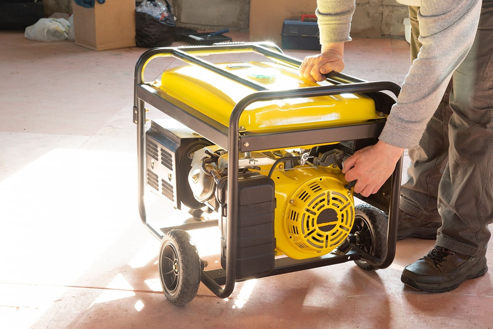 Essential Emergency Power Solutions for Seniors: Tips and Key Features