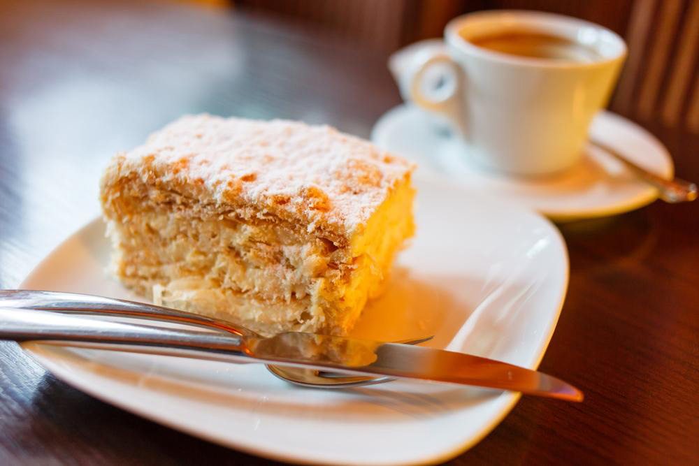 Simple Homemade Coffee Cake Recipe for Every Occasion