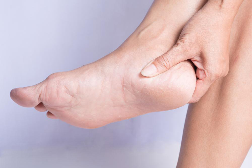 Effective Strategies to Alleviate and Prevent Heel Discomfort